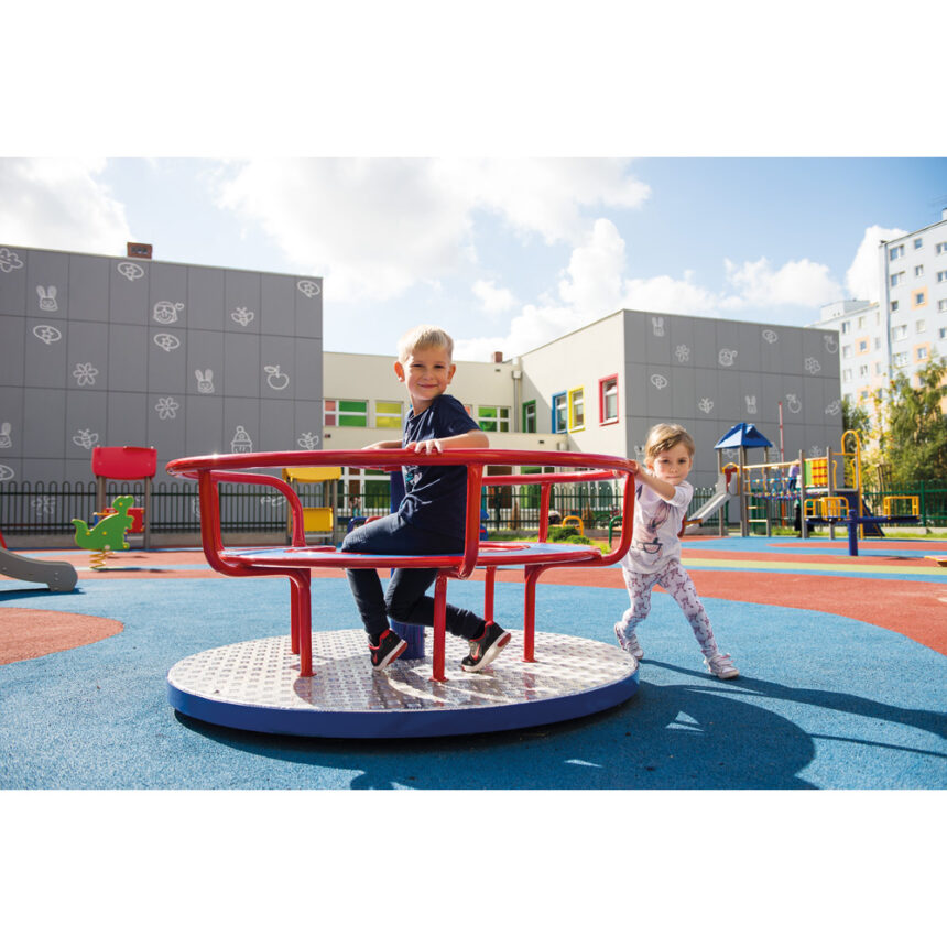 Spielplatz der Zukunft: durchdachte Außenbereiche für Kitas und Schulen